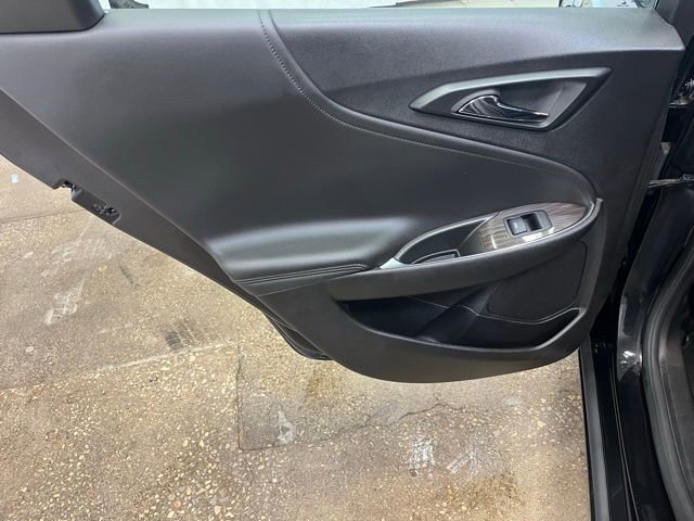 Used 2024 Chevrolet Malibu LT image 26