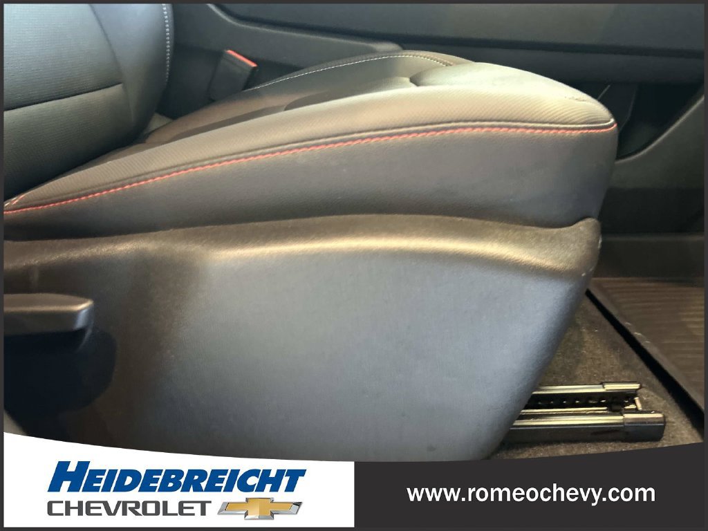 Certified 2024 Chevrolet Traverse Z71 w/ LPO, Floor Liner Package AWD/4WD image 38