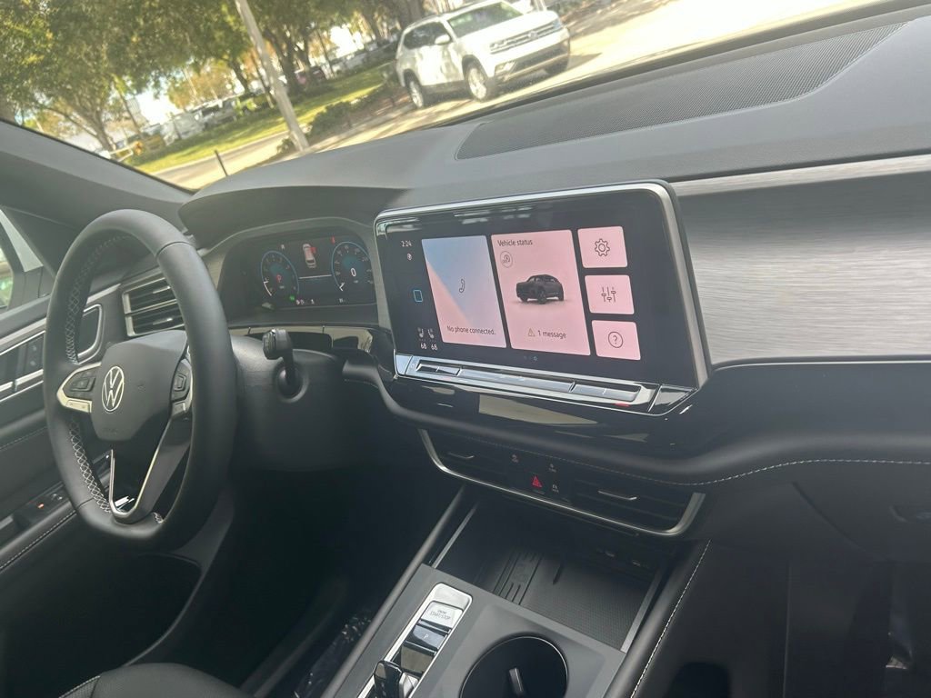 New 2026 Volkswagen Atlas Cross Sport SE image 36