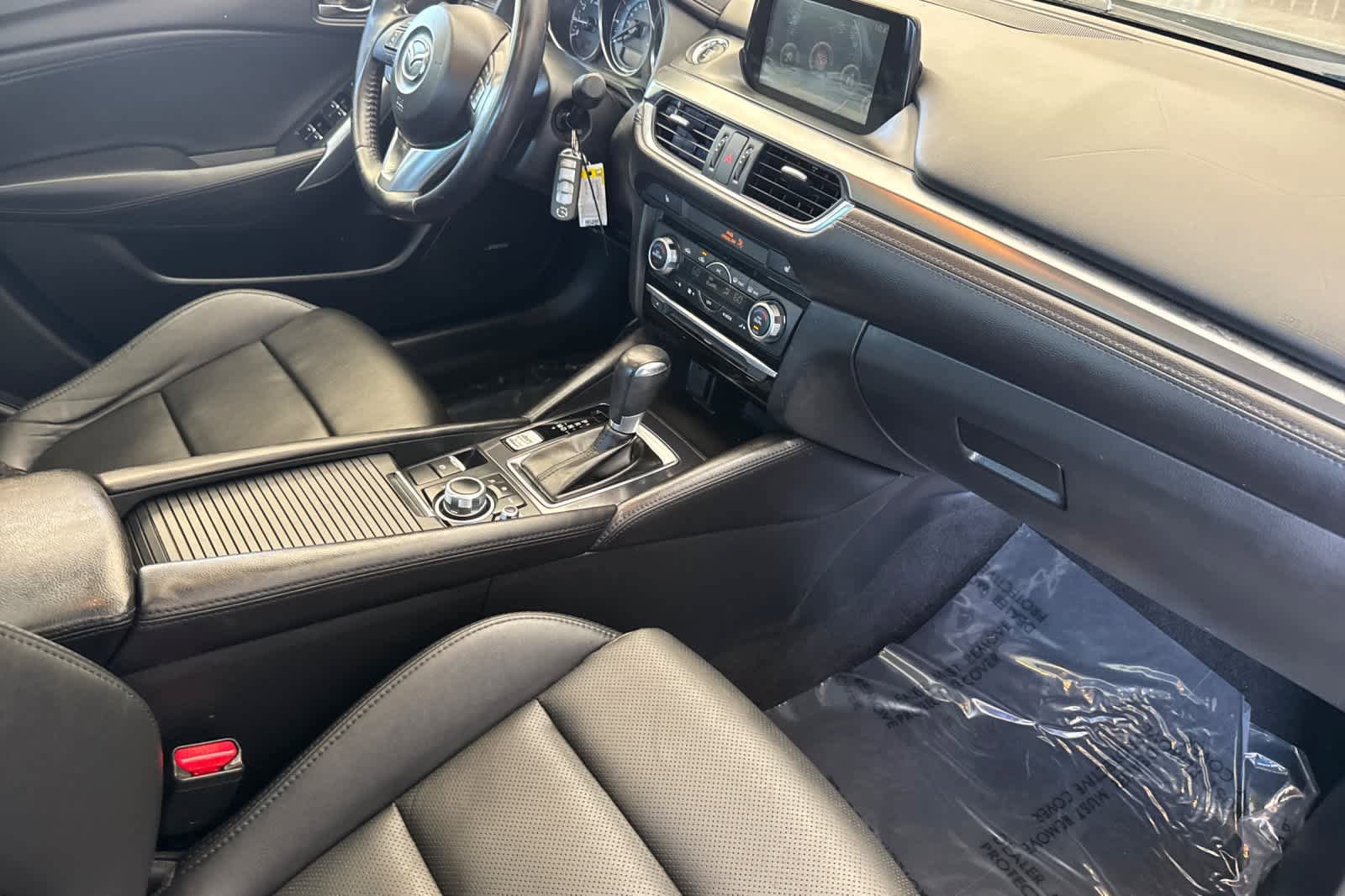 Used 2016 MAZDA MAZDA6 Touring w/ Touring Technology Package FWD image 16