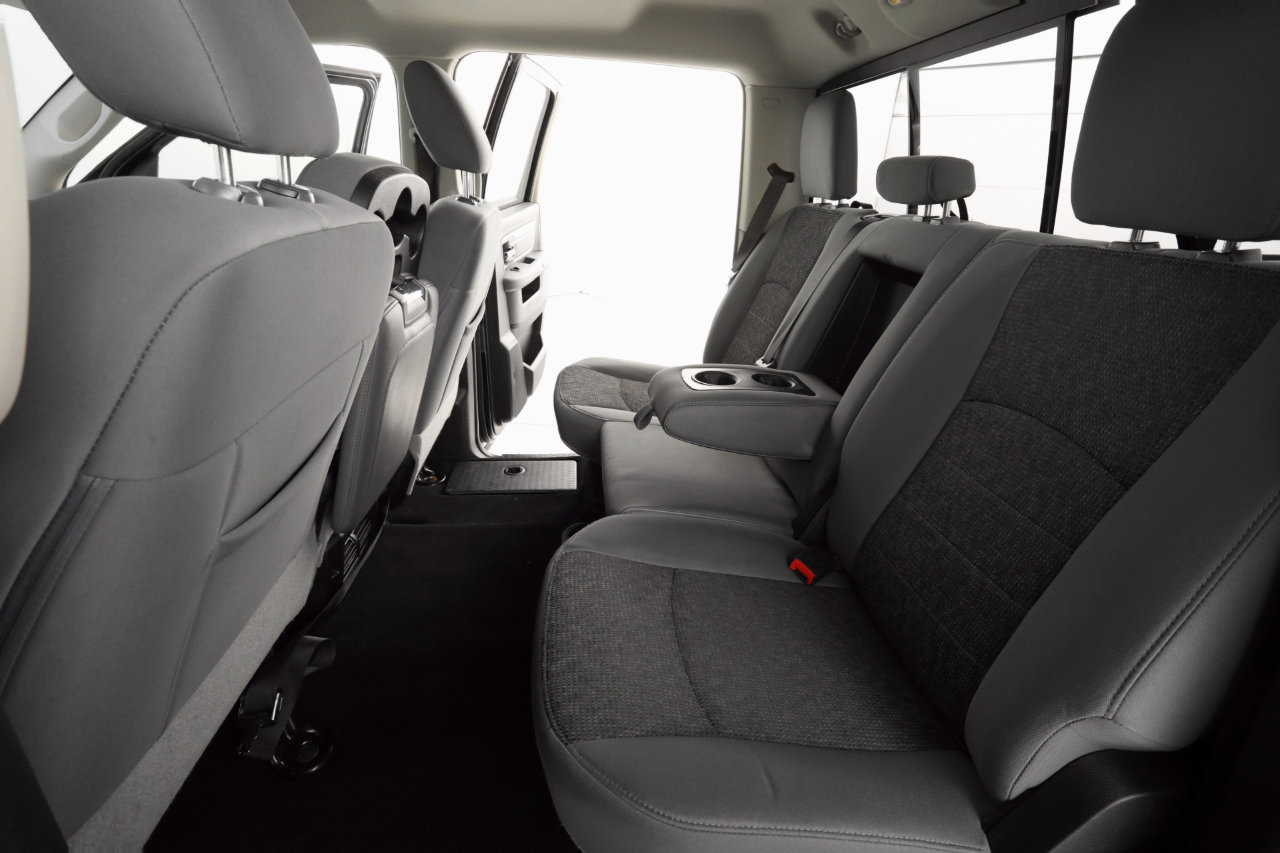 Used 2018 RAM 1500 Outdoorsman image 26