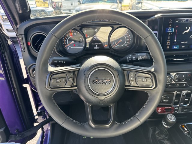 Used 2026 Jeep Wrangler Unlimited Rubicon AWD/4WD image 22