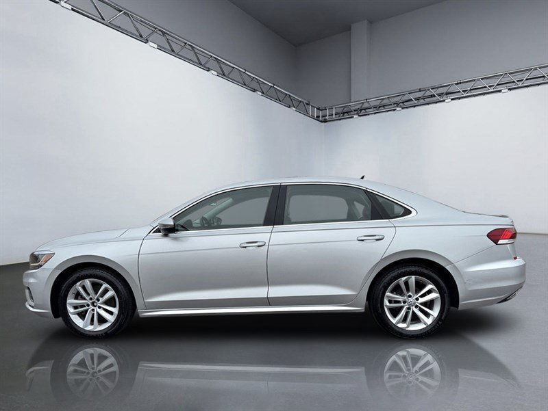 Used 2020 Volkswagen Passat 2.0T SE FWD image 2