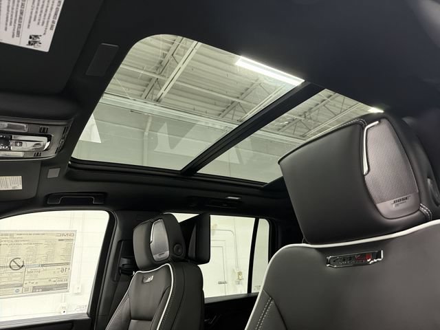 New 2026 GMC Yukon XL AT4 Ultimate w/ LPO, Illumination Package AWD/4WD image 27
