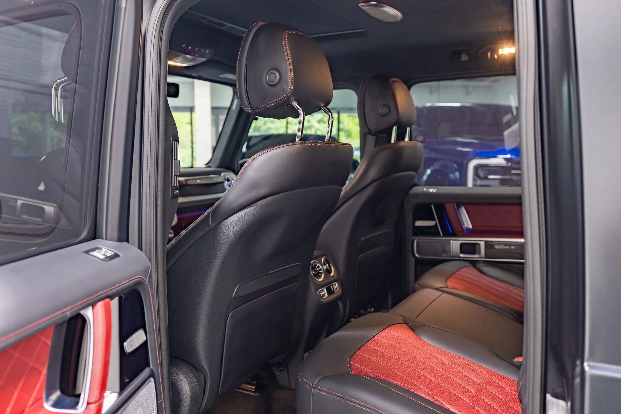 Used 2025 Mercedes-Benz G 63 AMG 4MATIC image 41