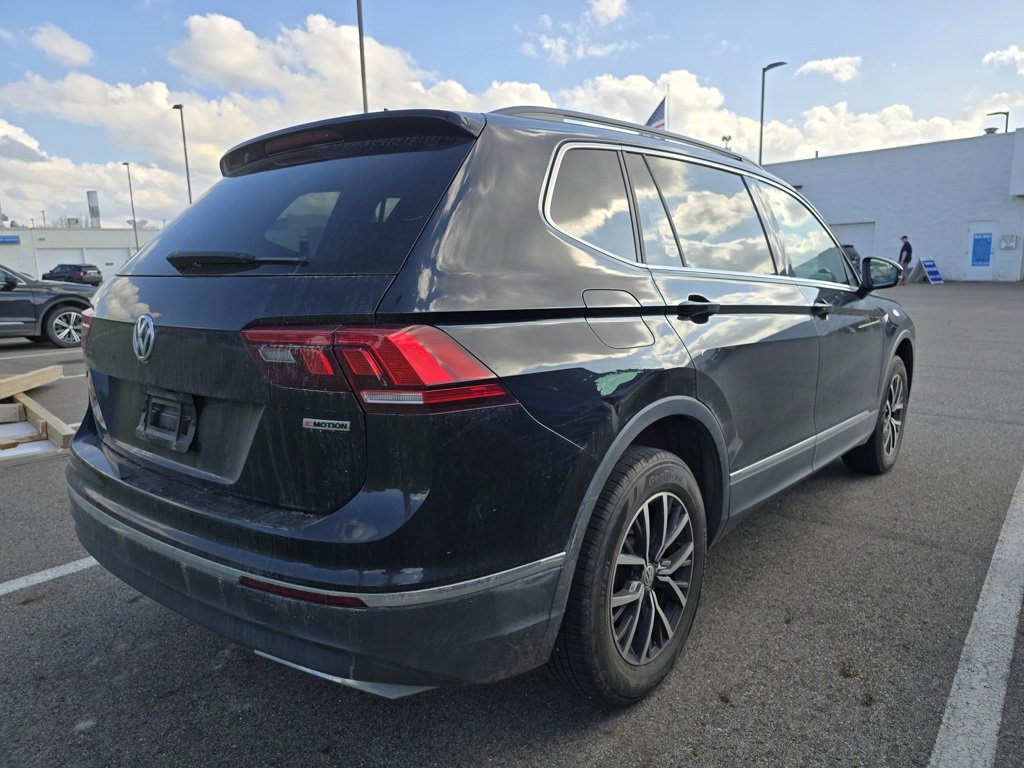 Used 2020 Volkswagen Tiguan SE image 3