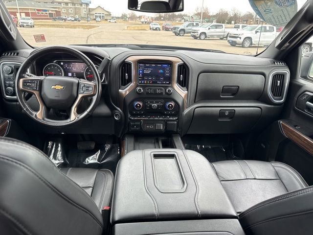 Used 2021 Chevrolet Silverado 1500 High Country w/ Safety Package II image 9