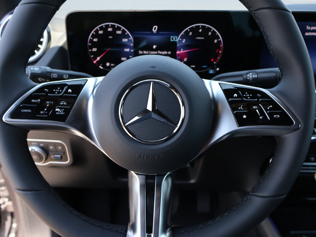 New 2026 Mercedes-Benz GLA 250 4MATIC image 35