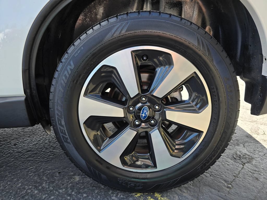 Used 2017 Subaru Forester 2.5i Premium AWD/4WD image 6