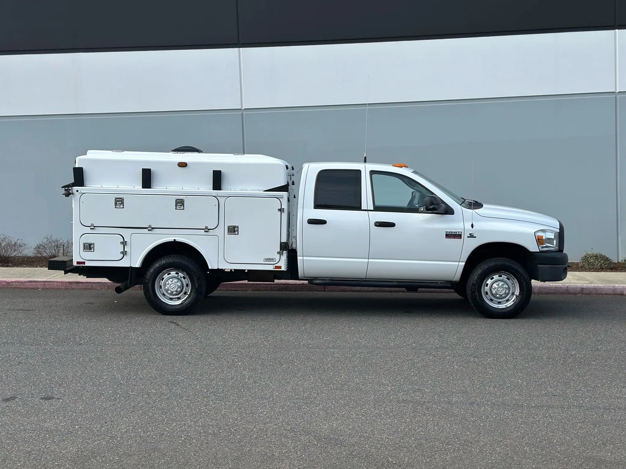 Used 2007 Dodge Ram 3500 Truck 4x4 Quad Cab w/ PWR Accessory Group image 7