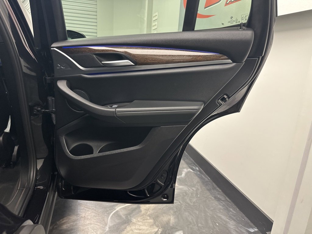 Used 2023 BMW X3 xDrive30i w/ Premium Package image 12