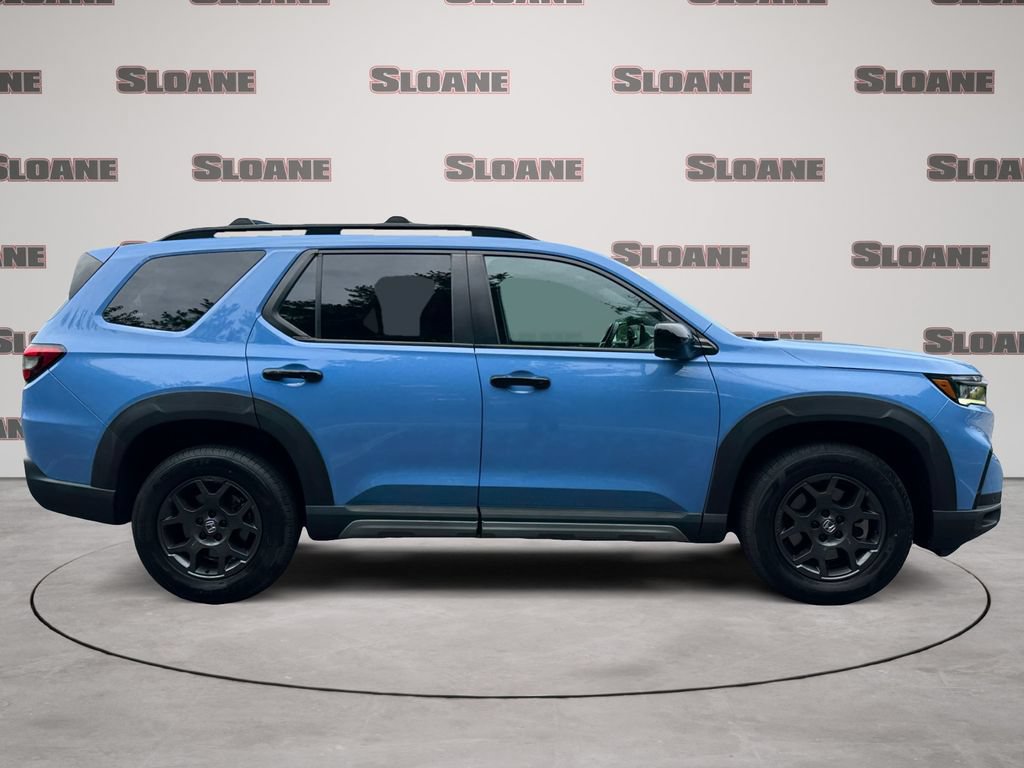 Used 2023 Honda Pilot TrailSport image 6