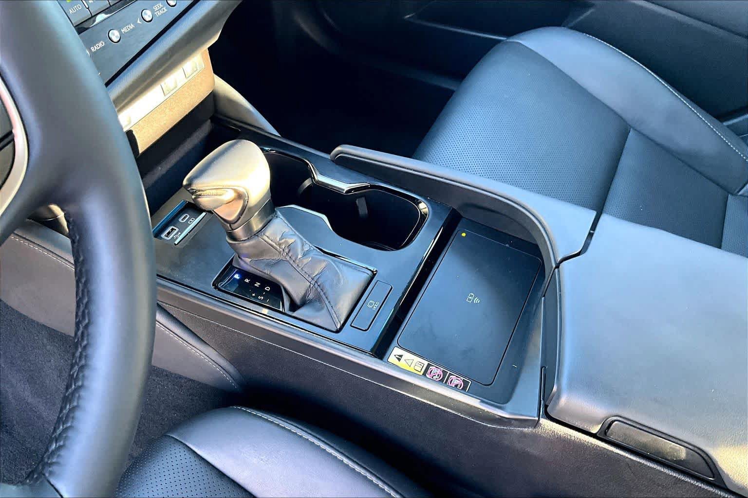 Certified 2024 Lexus ES 350 w/ Premium Package FWD image 15