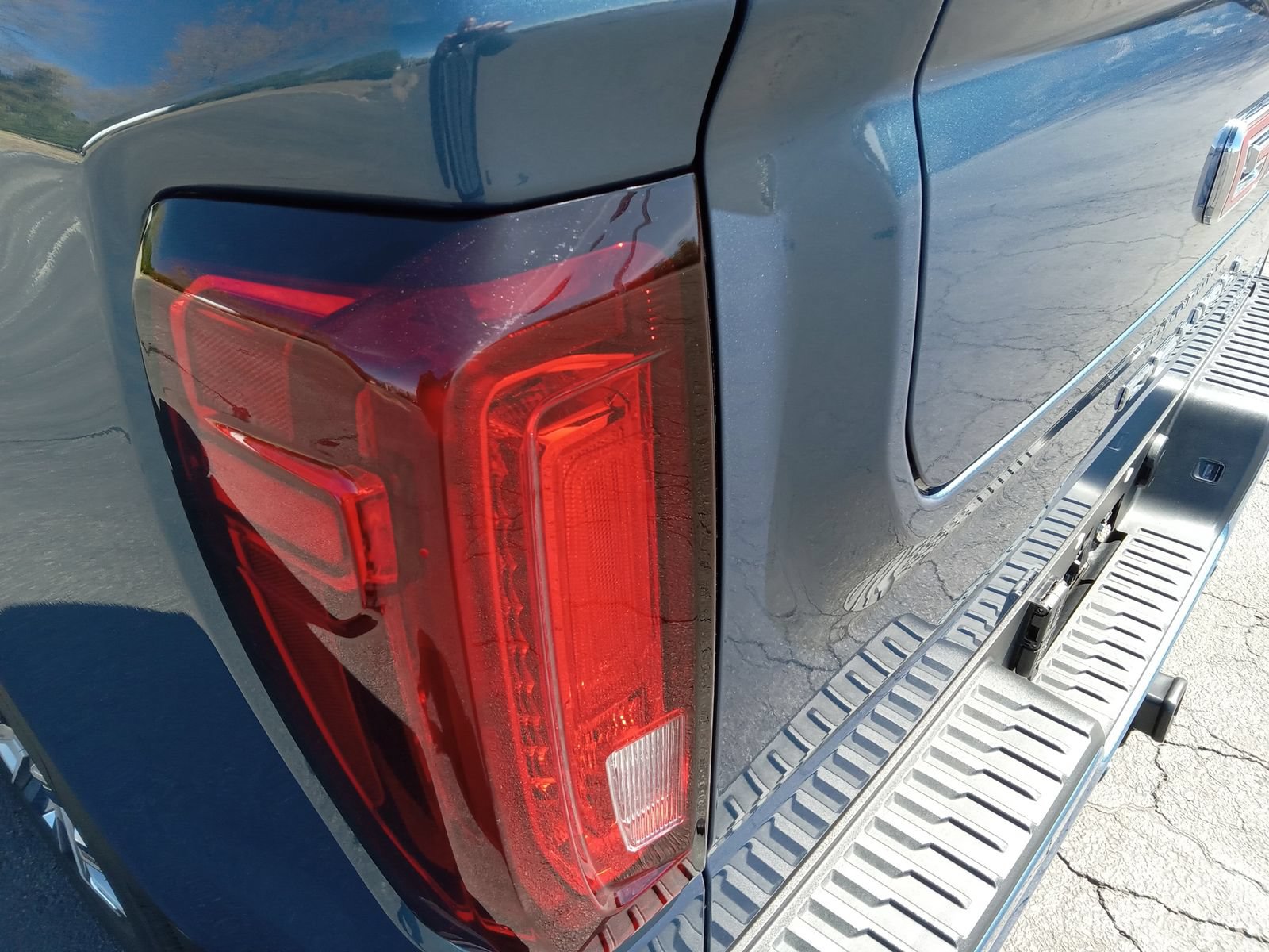 Used 2026 GMC Sierra 1500 Denali AWD/4WD image 8