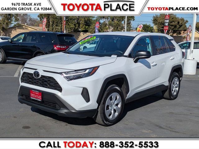 Used 2024 Toyota RAV4 LE image 1
