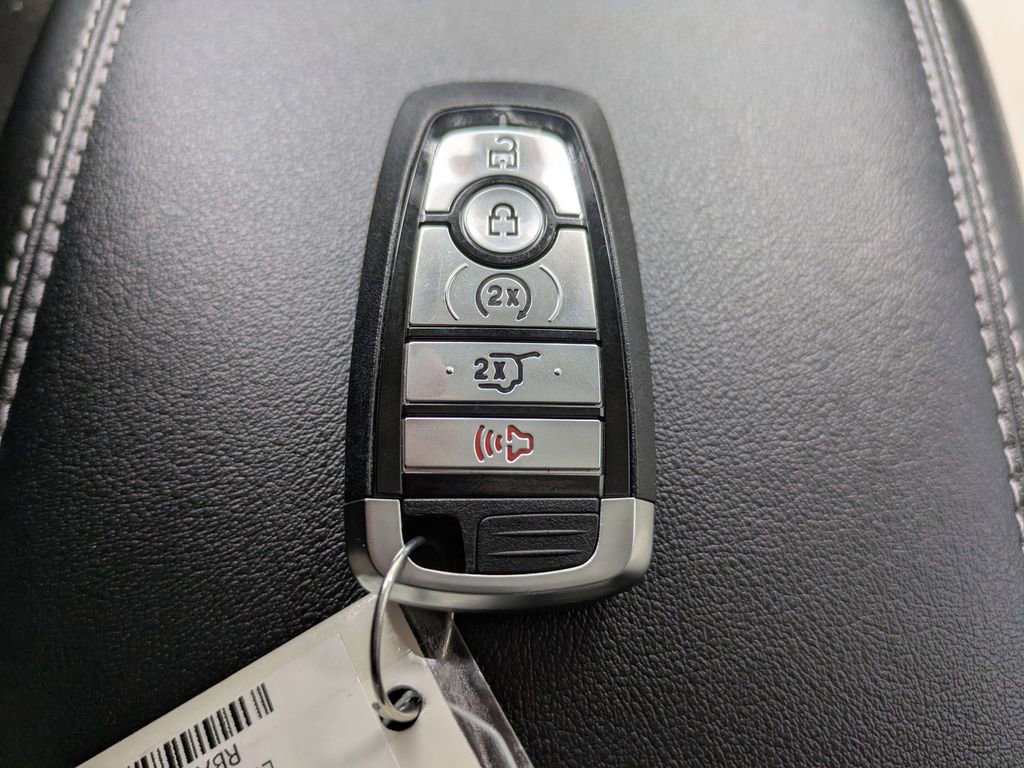 Used 2024 Ford Edge Titanium w/ Equipment Group 301A image 35