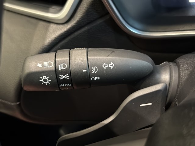 Used 2026 Toyota Corolla Cross AWD Hybrid w/ Convenience Package image 19