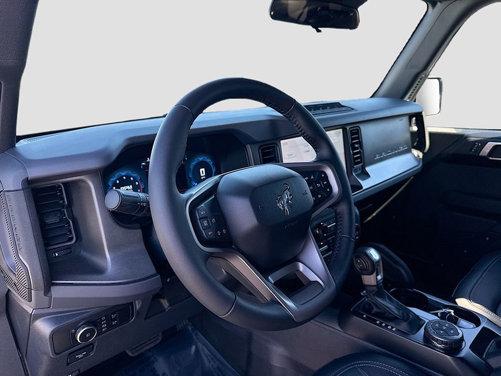 New 2025 Ford Bronco Badlands image 15