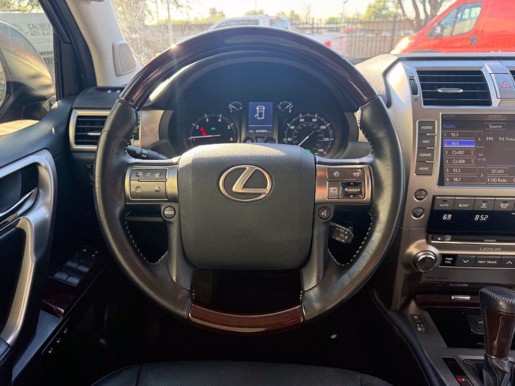 Used 2019 Lexus GX 460 Premium AWD/4WD image 7