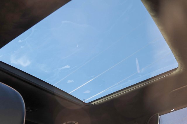 Used 2021 Hyundai Palisade Calligraphy image 23