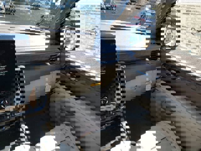 New 2026 GMC Yukon Denali w/ Sun & Power Step Package image 15