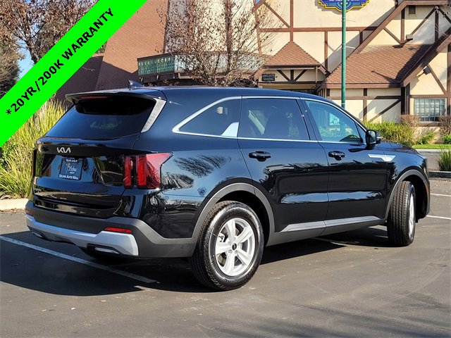 New 2026 Kia Sorento LX image 4
