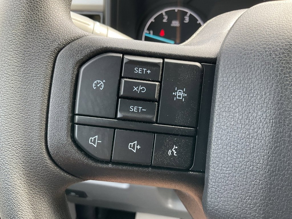 New 2026 Ford F350 XL w/ XL Chrome Package image 27