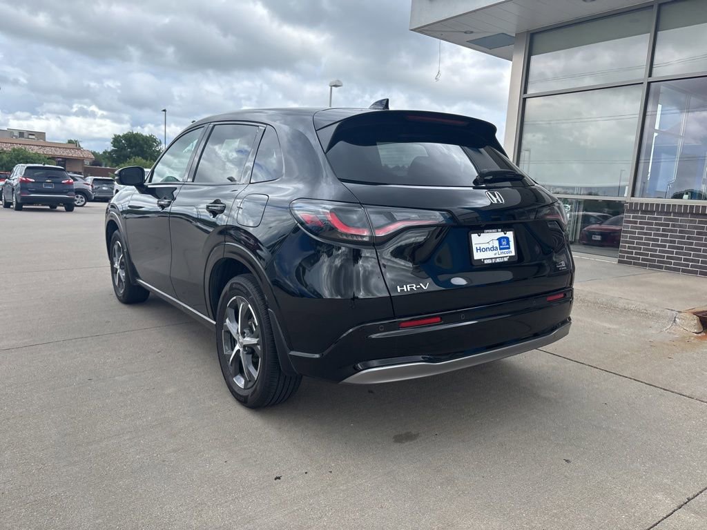 Used 2025 Honda HR-V EX-L image 6