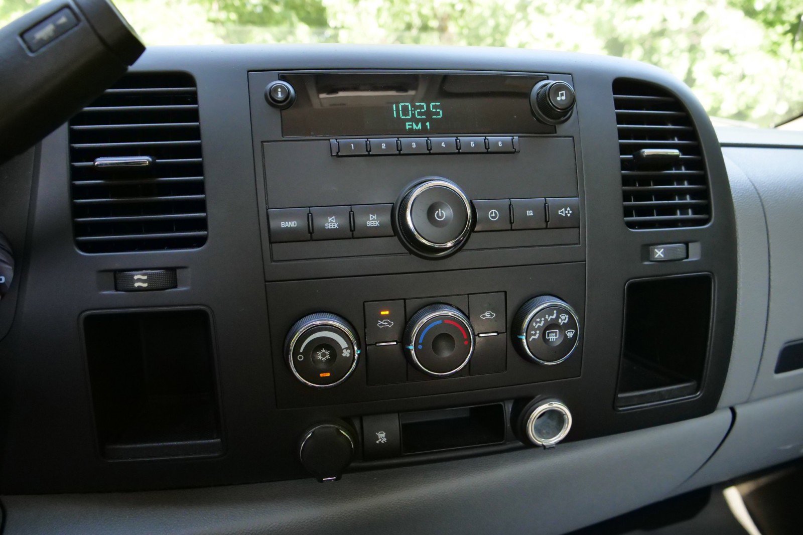 Used 2011 GMC Sierra 1500 W/T RWD image 12