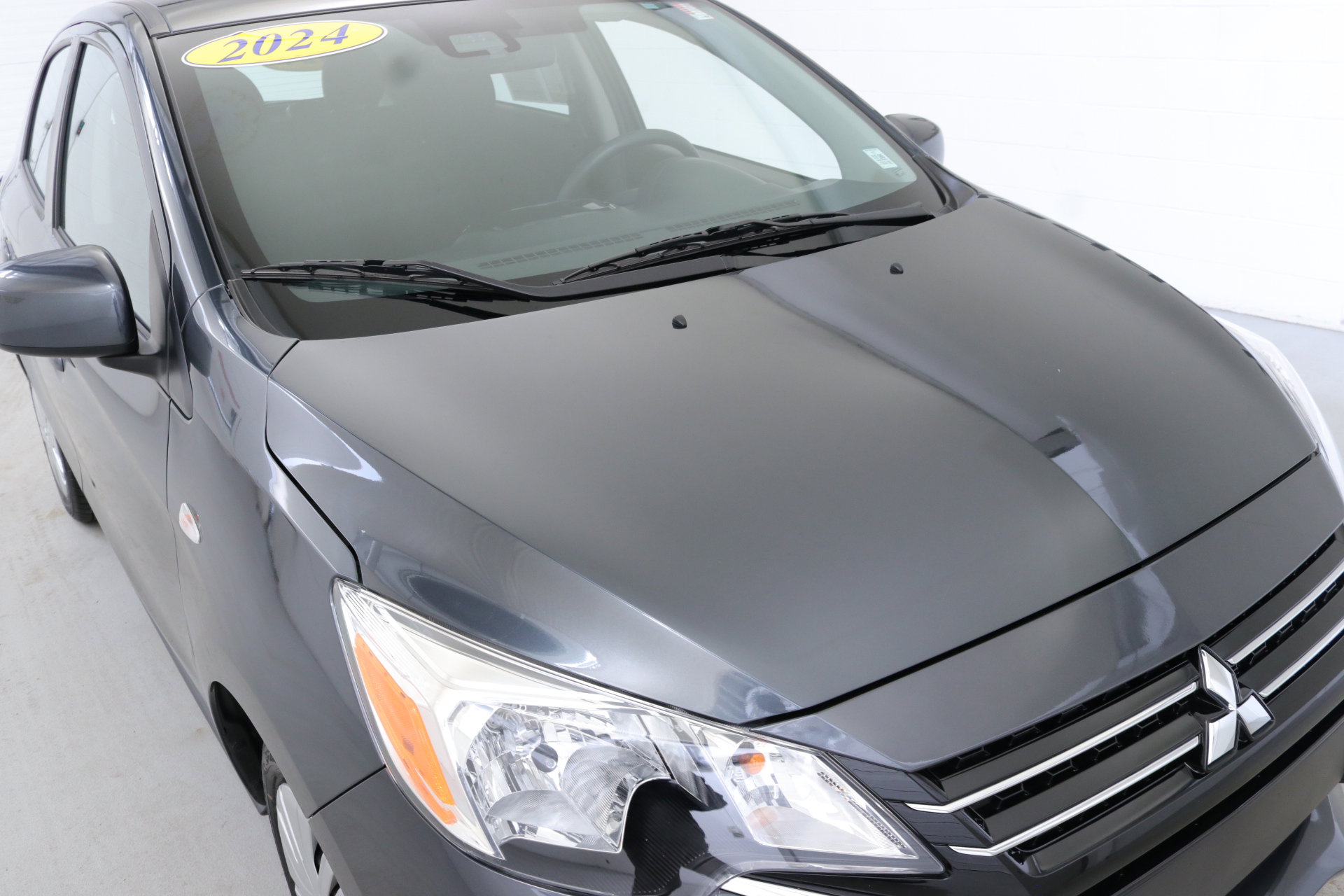 Used 2024 Mitsubishi Mirage LE image 11