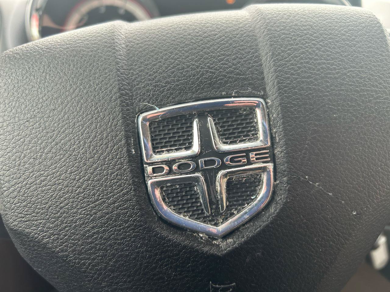 Used 2016 Dodge Grand Caravan SXT FWD image 19