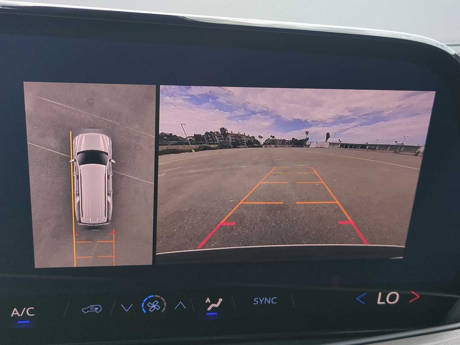 New 2026 Chevrolet Suburban LS RWD image 20