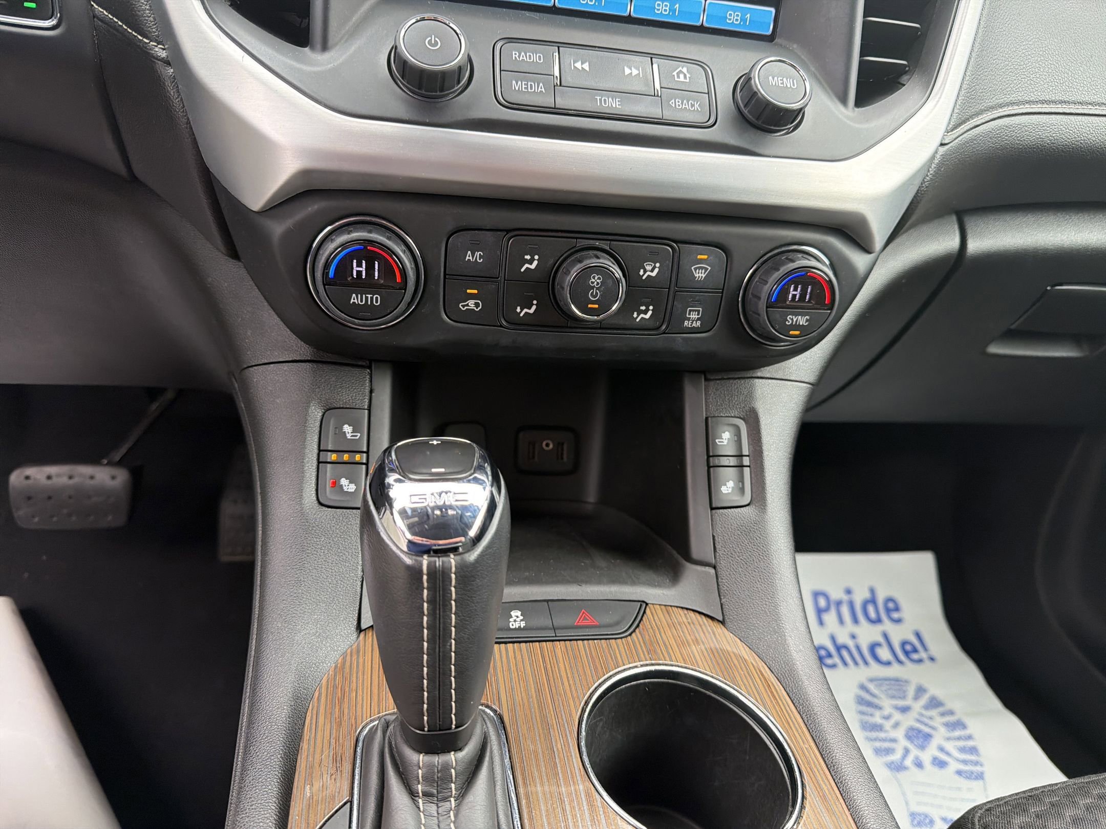 Certified 2019 GMC Acadia SLE w/ Driver Alert Package I image 14