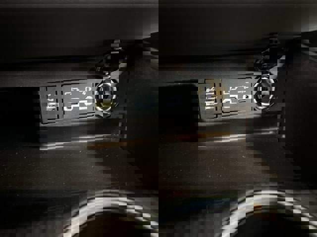 Used 2024 Toyota Highlander Platinum image 35