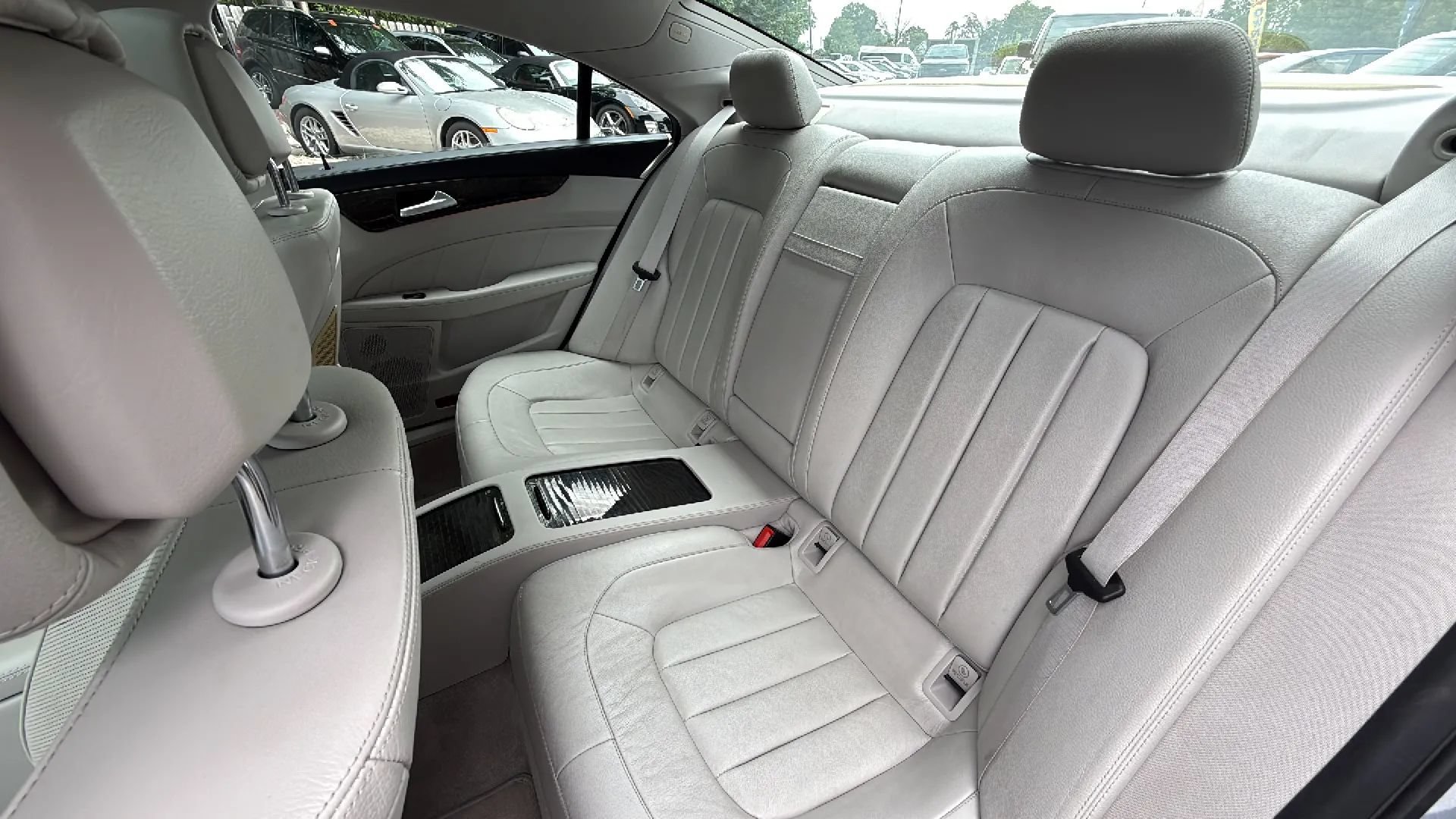 Used 2015 Mercedes-Benz CLS 400 image 16