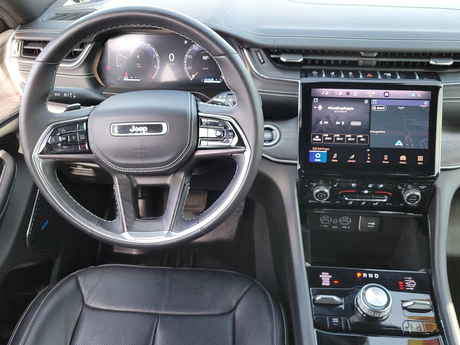 Used 2022 Jeep Grand Cherokee Overland image 9