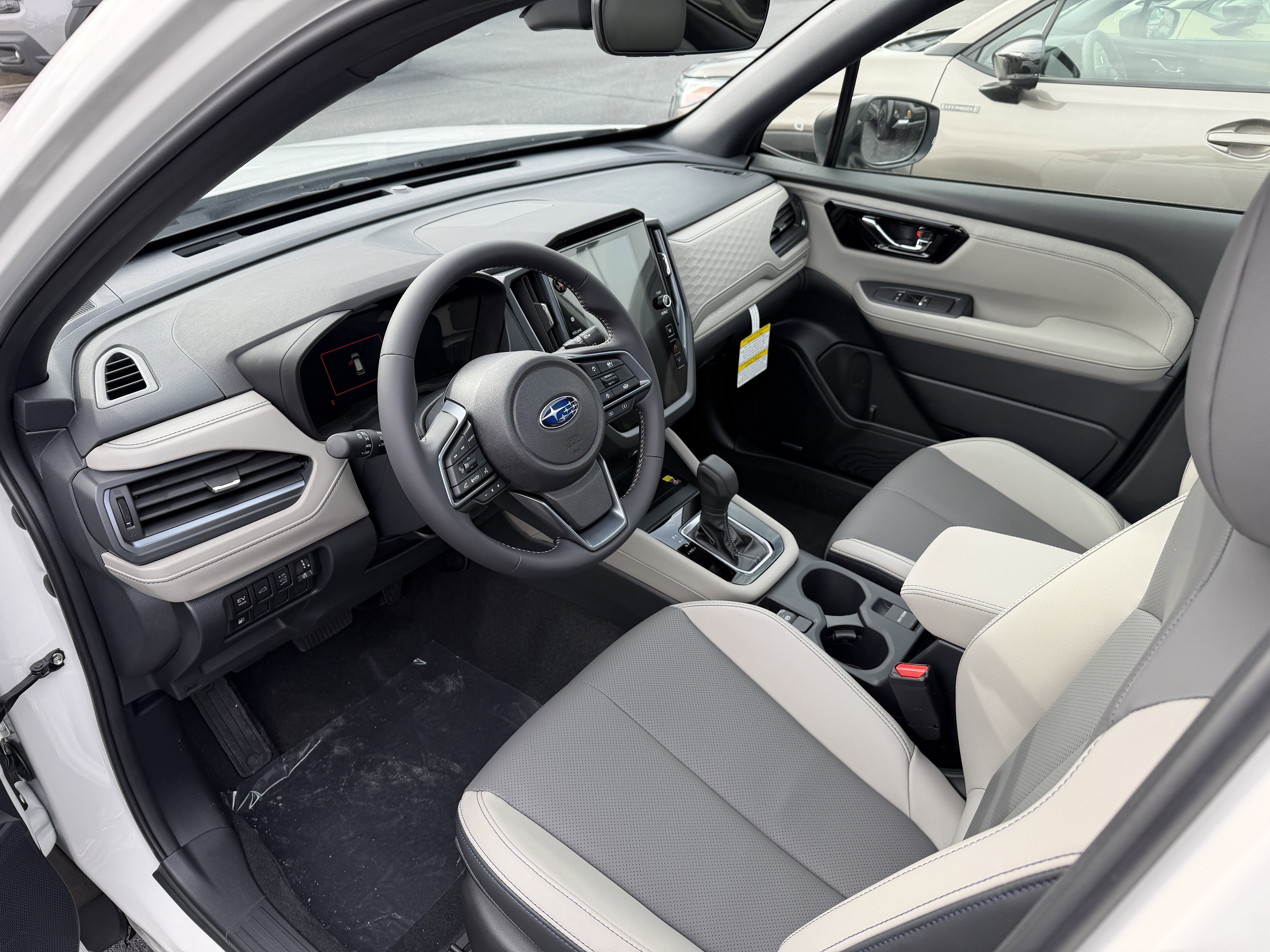 New 2025 Subaru Forester Limited image 12