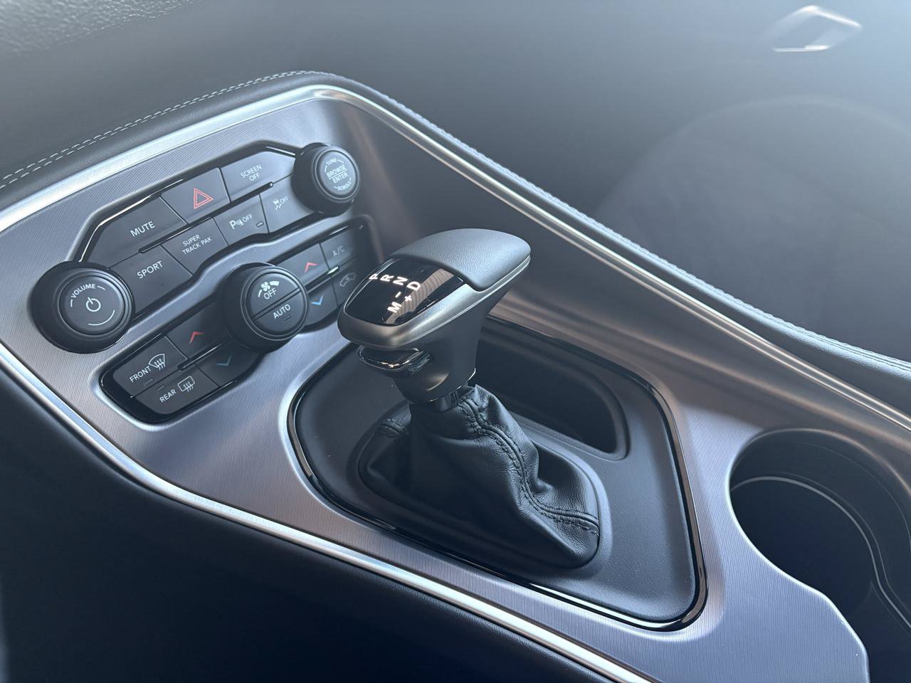 Used 2019 Dodge Challenger R/T w/ Plus Package RWD image 33