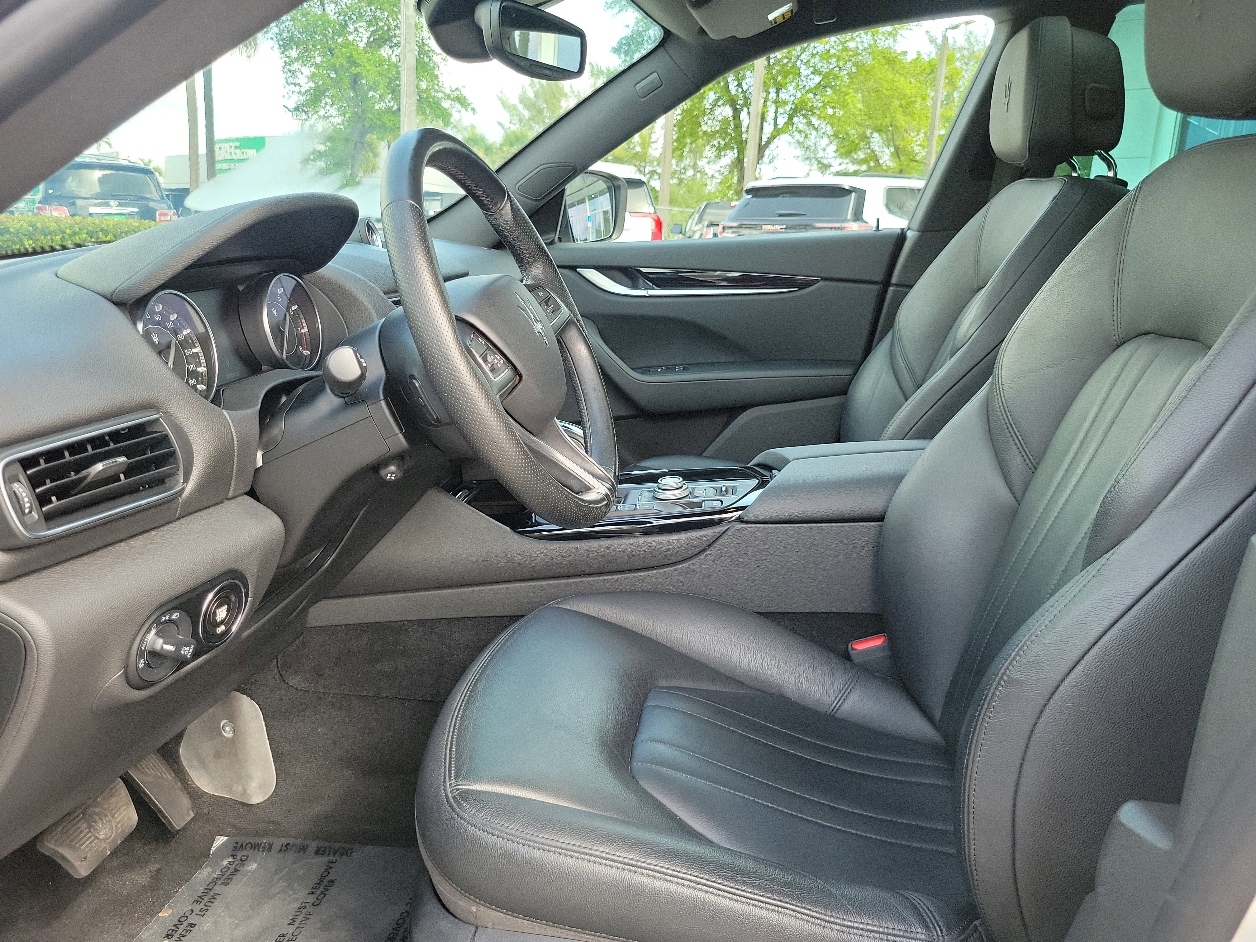 Used 2022 Maserati Levante GT image 9