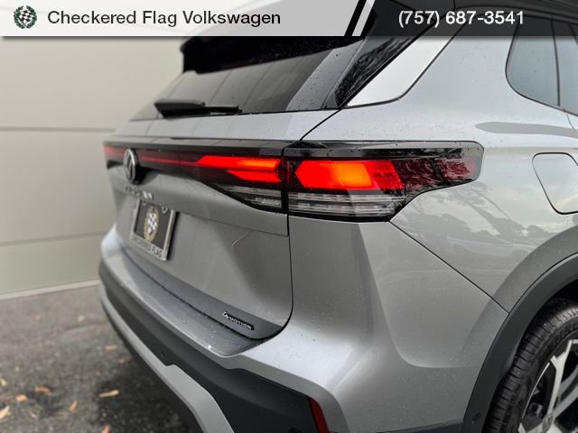 New 2026 Volkswagen Tiguan SE image 9