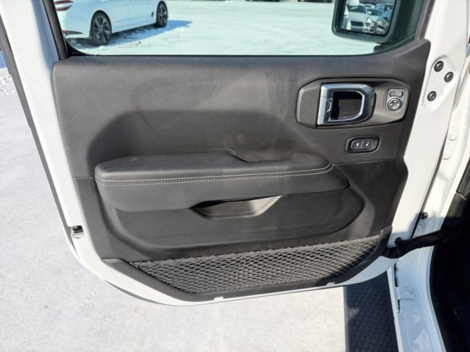 Used 2023 Jeep Wrangler Unlimited Sahara w/ Cold Weather Group image 20