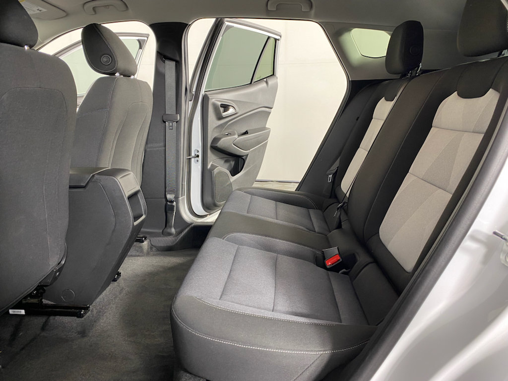 Used 2026 Chevrolet Trax LS FWD image 21