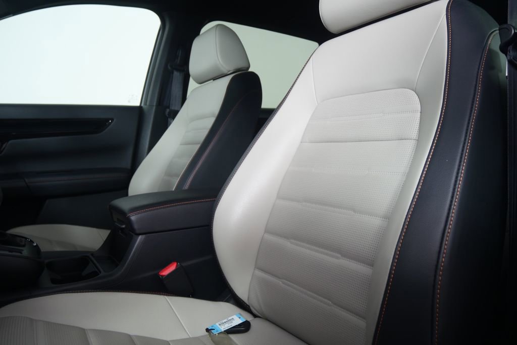 Used 2023 Honda CR-V Sport Touring image 11