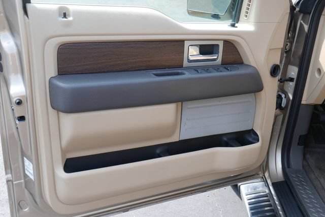 Used 2013 Ford F150 Lariat w/ Mid Equipment Group AWD/4WD image 13