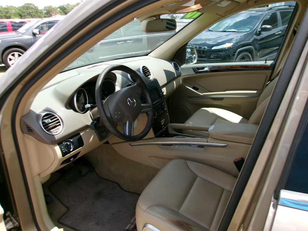 Used 2010 Mercedes-Benz ML 350 4MATIC image 14