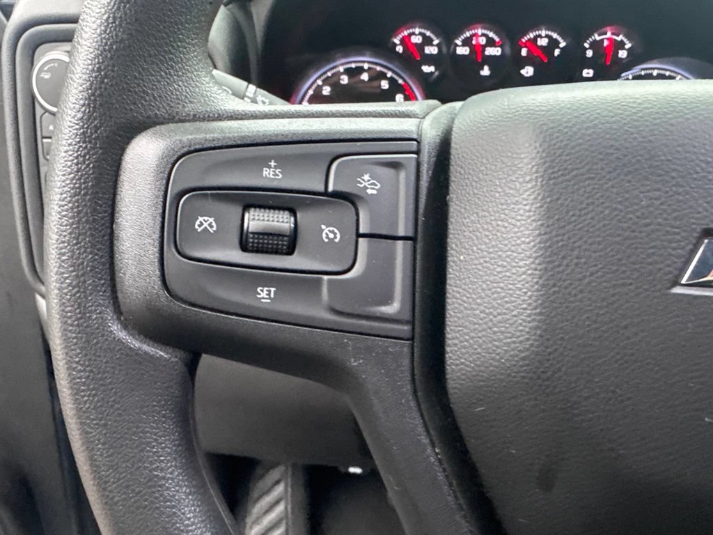 Used 2024 Chevrolet Silverado 1500 Custom AWD/4WD image 17