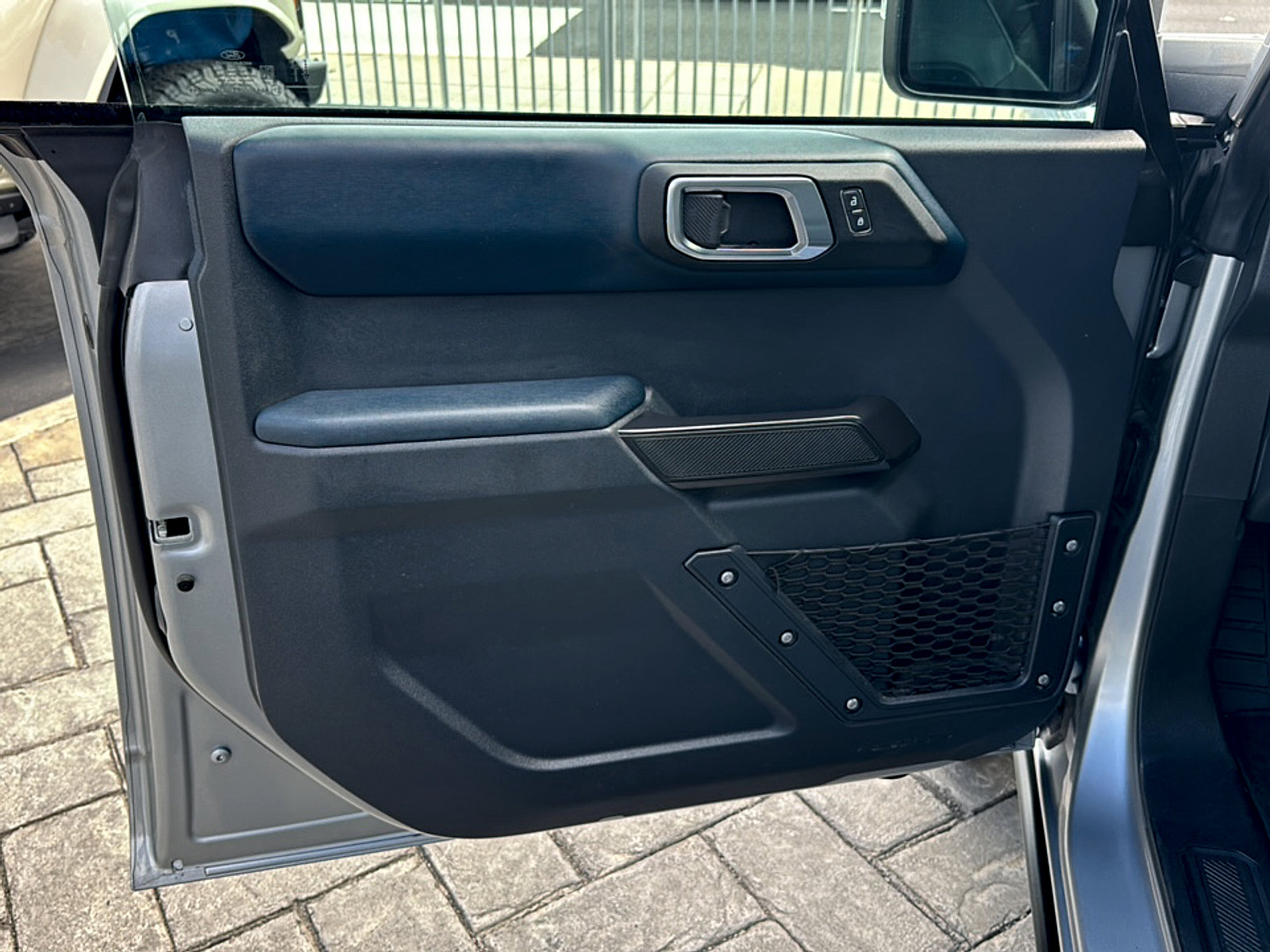 Used 2024 Ford Bronco Outer Banks AWD/4WD image 14