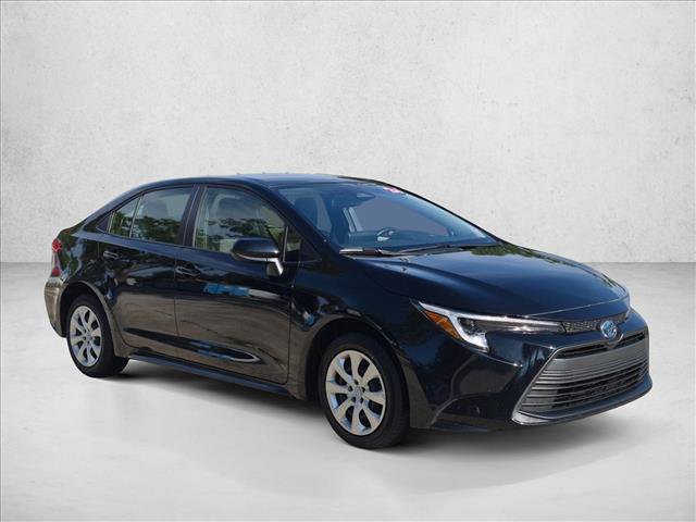Certified 2024 Toyota Corolla LE FWD image 3