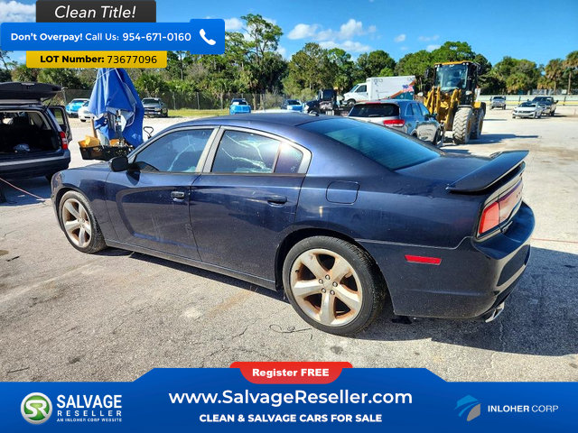 Used 2012 Dodge Charger SXT Plus RWD image 3