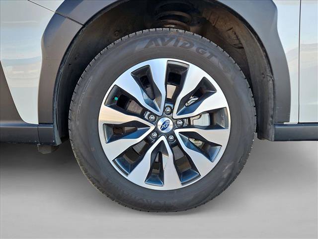 Used 2023 Subaru Outback Limited image 25
